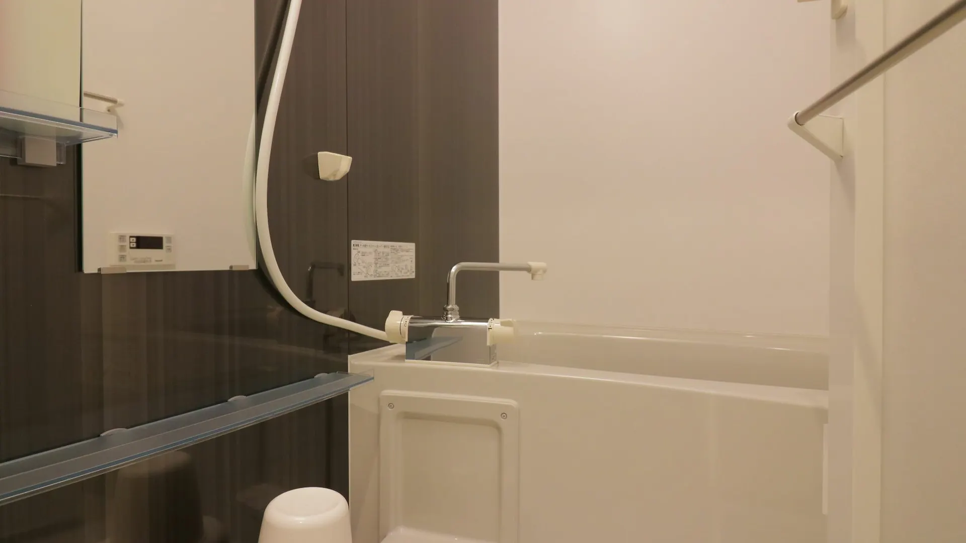 Hg Cozy Hotel No 12 京橋駅前 Osaka 0*,