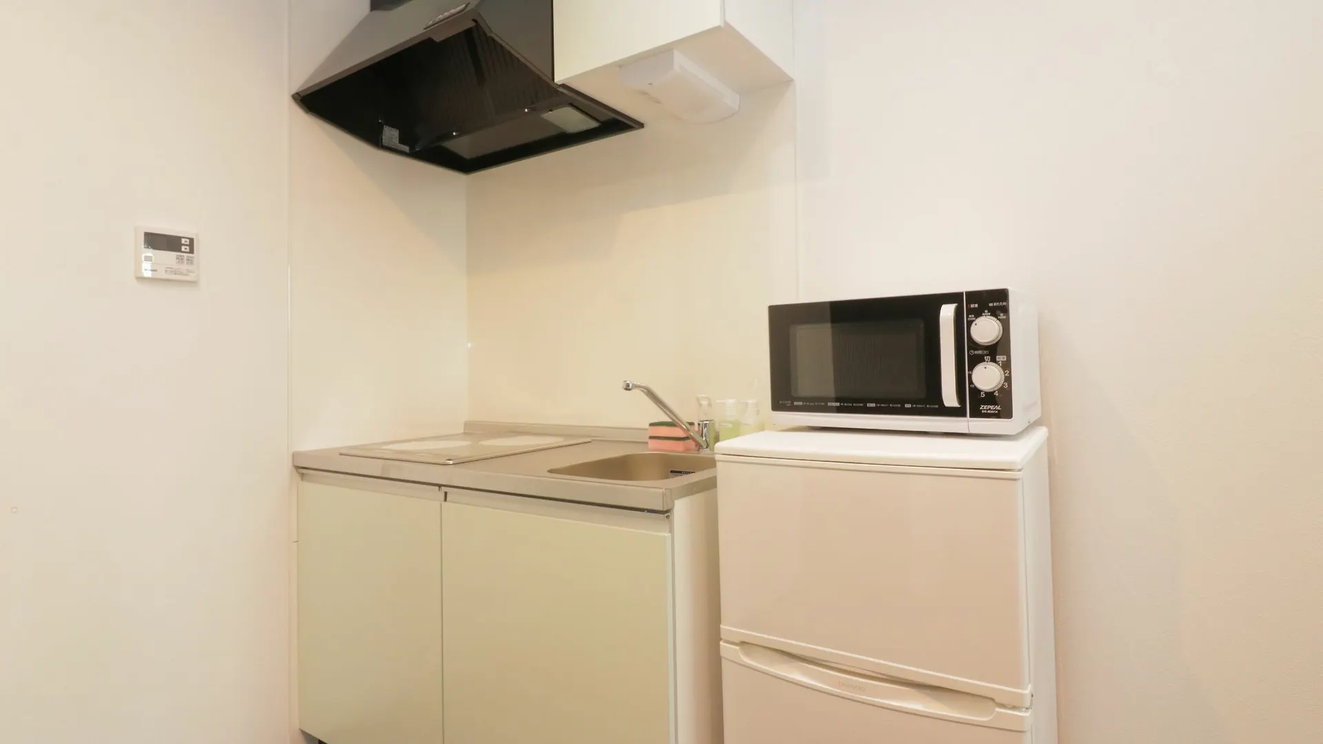 Hg Cozy Hotel No 12 京橋駅前 Osaka 0*,
